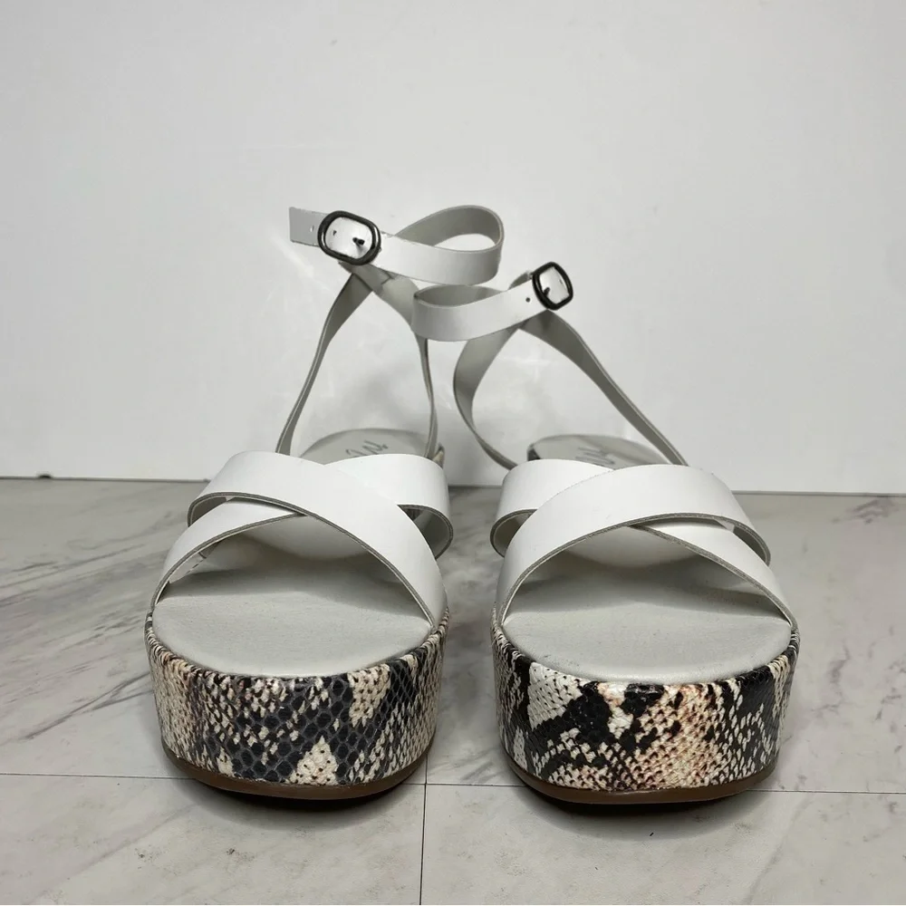 Matisse Sure Thing Platform Strappy Snake Leather Sandal 9M